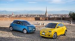 Fiat 500 Hybrid Torino, torna la produzione nello storico stabilimento di Mirafiori