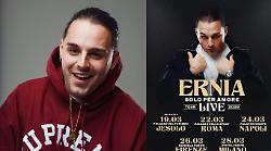 Ernia, annunciato il "Solo per amore Tour Live 2026". Tutte le date dei concerti e i biglietti in vendita 