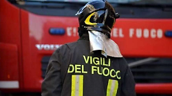Precipita da un dirupo: salvato dai vigili del fuoco