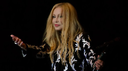 Patty Pravo, dalla nascita del nome d'arte alla "ragazza del Piper". Ecco 7 curiosità sulla cantante di Pensiero Stupendo