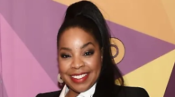 Addio a Kimberly Hébert Gregory, scomparsa a 52 anni l'attrice di "Vice Principals" e "Grey's Anatomy". Il cordoglio dei colleghi e dell'ex marito 