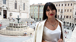 Conciliazione maternità e lavoro, oltre 3 milioni per le neo-mamme umbre. Proietti: "Un aiuto concreto"