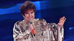 Orietta Berti, dalle origini del nome d'arte alla tradizione della "O" nella sua famiglia, fino alla nascita di "Fin che la barca va"
