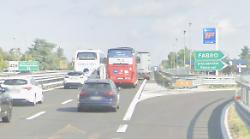 Incidente tra un camion e due auto a Fabro sull'A1. Traffico bloccato: coda di oltre 11 chilometri