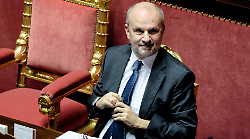 Il ministro della Salute Orazio Schillaci in visita al Corriere dell'Umbria 