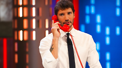 Affari Tuoi, ridotta la durata del programma di Stefano de Martino: ecco la motivazione