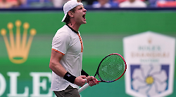 Zizou Bergs, chi è l'avversario di Jannik Sinner a Parigi: l'origine del nome, la passione per la pallamano, le attività benefiche 