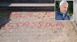 Scritte contro la donna che investì il pedone deceduto. L'avvocato: "Si fermò a soccorrere, vi spiego il suo dramma e la pena decisa dal giudice"