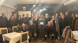 Terni, l'istruttore Simone Damiani premiato per i suoi 30 anni di attività sui campi da tennis del CLT