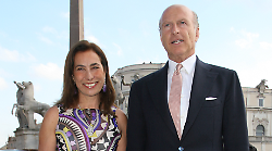 Cesara Buonamici, chi è il marito Joshua Kalman. Il sì nella tenuta di famiglia e l'amore che li unisce da 27 anni 