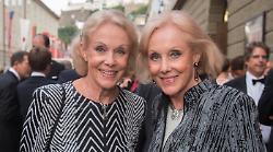 Addio alle gemelle Kessler, avevano 89 anni. Si indaga sulle cause della morte