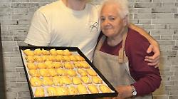 Giove, Riccardo Rinaldi lancia i biscotti della nonna seguendo l'antica ricetta. Un mix tra memoria ed innovazione