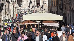 Cresce il turismo in Umbria, le presenze superano i 7 milioni. Boom di turisti stranieri