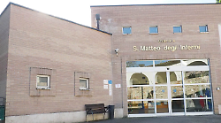 Slitta il vertice sull'ospedale. Tensione tra comitati e sindaco 