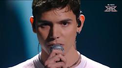 EroCaddeo, chi è il finalista di X Factor 2025: la morte del padre, la scrittura come terapia e il sogno di diventare cantante