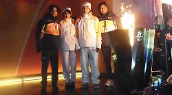 Danilo Petrucci e Samanta Togni tedofori della fiaccola olimpica a Terni