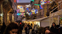 L'Umbria domina il trend in crescita del turismo natalizio in Italia: aumentano presenze e arrivi. I dati