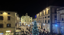 Citt&agrave; di Castello si accende per il Natale: un lungo fine settimana di eventi tra mercatini e Retr&ograve; Christmas Edition
