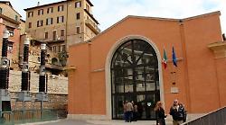 Rasa i capelli della cognata per gelosia: condannata