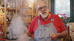 Il Natale secondo Giorgione: "A casa mia il men&ugrave; del pranzo &egrave; lo stesso da 50 anni. Il ricordo pi&ugrave; bello? E&rsquo; legato a nonna&rdquo;