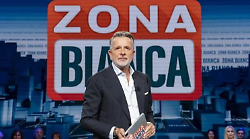 Zona bianca stasera in tv marted&igrave; 30 dicembre su Rete 4. Dalla pace in Ucraina a Garlasco: le anticipazioni
