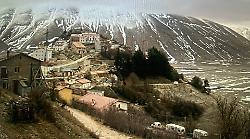 Capodanno sotto zero in Umbria: -18 gradi nel Pian Grande di Castelluccio di Norcia. Rischio ghiaccio nelle strade. Le previsioni per l'Epifania 