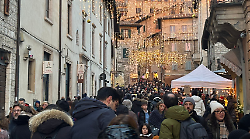 Turismo, in Umbria aumentano gli affitti brevi e diminuiscono gli alberghi. Mencaroni: "&Egrave; una trasformazione che va governata"