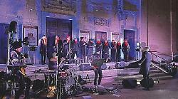 Successo per il Capodanno: oltre 1.000 persone in piazza Duomo. Grandi festeggiamenti in sicurezza