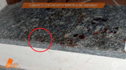 Delitto di Garlasco, a Quarto Grado il giallo dell'impronta di sangue sul gradino delle scale: &egrave; scontro feroce in studio, cosa &egrave; successo