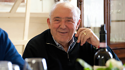 Addio ad Arnaldo Caprai, il ricordo dei figli: "Ci lascia l'insegnamento di guardare sempre avanti"