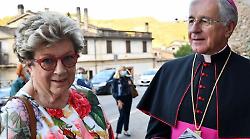 L'ultimo saluto di Spoleto ad Anna Maria Landini. L'arcivescovo Boccardo: "Sempre al servizio degli altri"