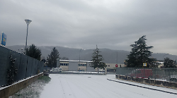 Nevicata fuori programma a Tavernelle di Panicale: tutte bianche le colline della valnestore