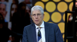 Fuori dal coro, stasera su Rete 4: legittima difesa, presunte truffe Asl e la testimonianza dell&rsquo;infermiera aggredita