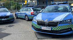 Orvieto, trasporta 210 panetti di hashish nel portabagagli del peso complessivo di 20 chili: arrestato dalla Polstrada