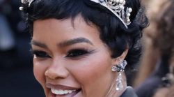 I gioielli rubati al Louvre spuntano fuori alla sfilata di Schiaparelli. Ecco cosa &egrave; successo