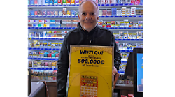 Vince mezzo milione con un grattino da 5 euro alla tabaccheria Orlandi di via Romana