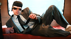 Il fenomeno Tony Pitony arriva a Perugia: concerto all'Afterlife live club