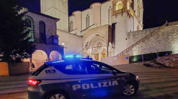 Due gestori di hotel denunciati dalla polizia di Perugia per mancata comunicazione degli ospiti