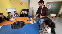 Intelligenza artificiale, disagio  giovanile e tanto altro: sfoglia l'inserto Scuola & lavoro