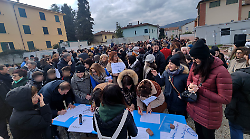 Caso Alighieri, manifestazioni in citt&agrave;: "A rischio il progetto Scuola aperta"