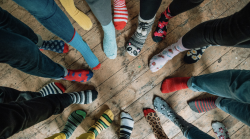 Giornata dei Calzini Spaiati 2026: scopri di cosa si tratta