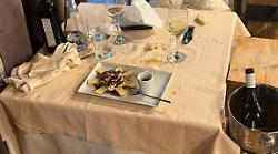 Coppia cena al ristorante in Valnerina con piatti a base di pesce e tartufo senza pagare il conto