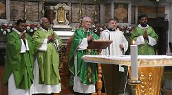 Celebrata la festa dei fidanzati nella basilica di San Valentino. Cinquanta coppie arrivate a Terni da tutta Italia