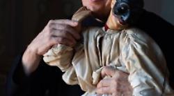 Terni, Peppe Barra porta in scena "Buonasera a tutti" per la stagione della Filarmonica Umbra al teatro Secci