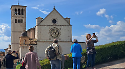 L'Umbria e la legge di Francesco: 2,5 milioni per l'ottavo centenario dalla morte del santo di Assisi. Le iniziative, la comunicazione e l'hospice pediatrico: tutti i dettagli