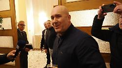 Terni, disco verde alla giunta Bandecchi bis. Entrano 4 nuovi assessori. Vicesindaco l'ex arbitro Tagliavento