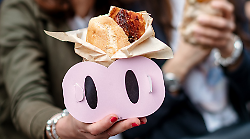 Il trasferimento di Porchettiamo a Todi scatena la rabbia del Comune di Gualdo Cattaneo: "Siamo stupiti, pronti a tutelarci in tutte le sedi"