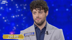 L&rsquo;Eredit&agrave; &ndash; Sfida tra Giganti torna su Rai 1: stasera la parola della Ghigliottina con Gabriele Paolini