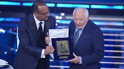 Sanremo, Avigliano Umbro fa festa con Mogol. "Complimenti Maestro!". Le parole del sindaco Luciano Conti: "Per me &egrave; come se avessero premiato un fratello"