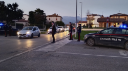 Citt&agrave; di Castello, controlli straordinari dei carabinieri: 72 persone e 38 veicoli sottoposti a verifica
